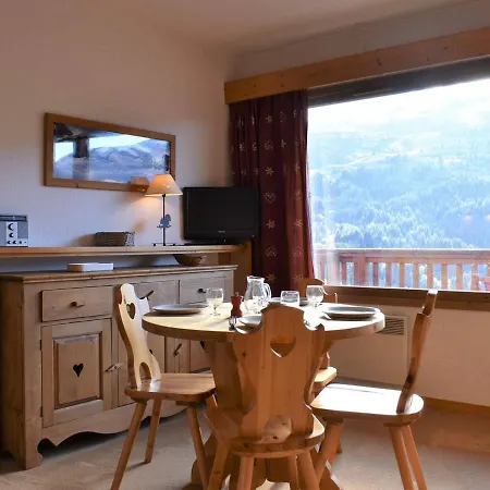 Cosy Avec Balcon, Proche Telesiege, 4 Pers. - Fr-1-180-31 Apartment